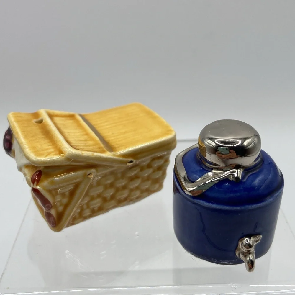 Arcadia Ceramics Picnic Basket Thermos Jug Salt Pepper Shaker Set